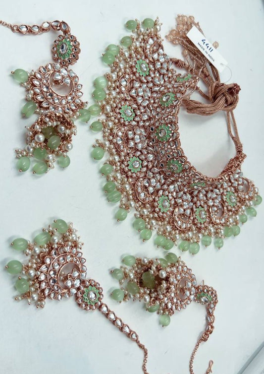 Mintgroene Kundan Kettingset met Parel en Glaskralen