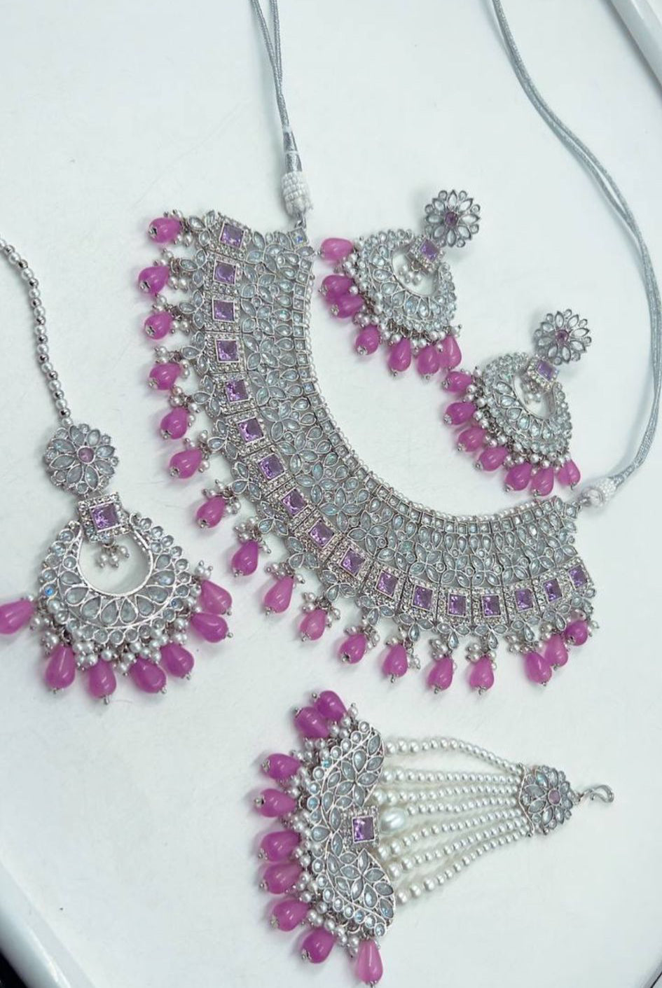 Zilverkleurige Kettingset met Paarse Steentjes